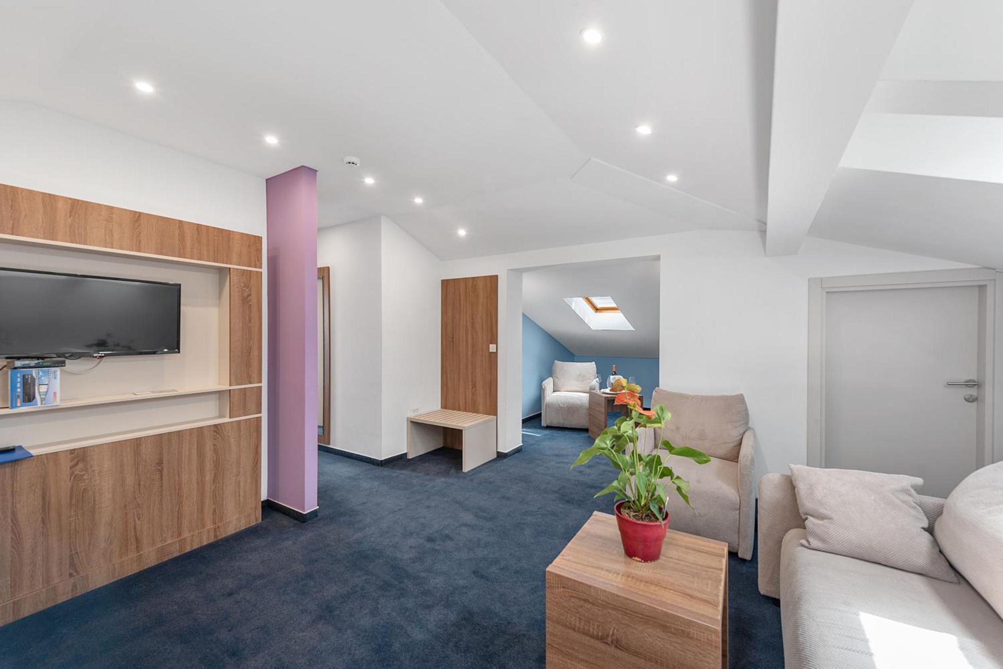 Boutique Hotel Mali Raj Opatija Bagian luar foto